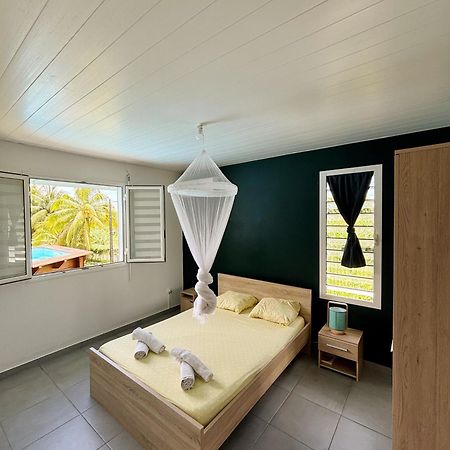 Trois-Rivières Bung'Hello Village, Piscine Et Parking Gratuit מראה חיצוני תמונה
